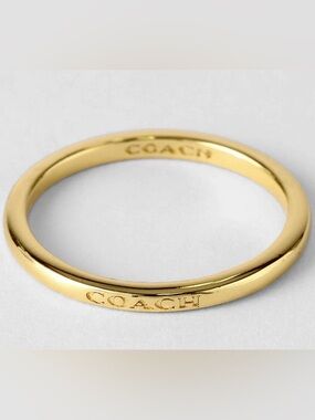 NWOT COACH Signature Openwork Band Single Ring
